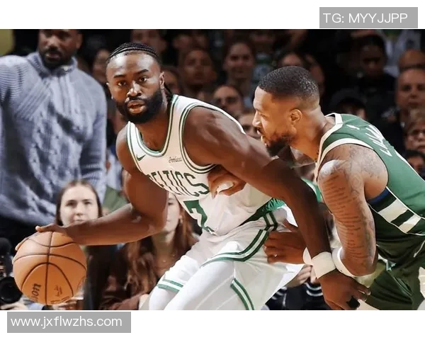 NBA常规赛：首节战罢，凯尔特人以30-24抢先尼克斯，布朗8+1+1